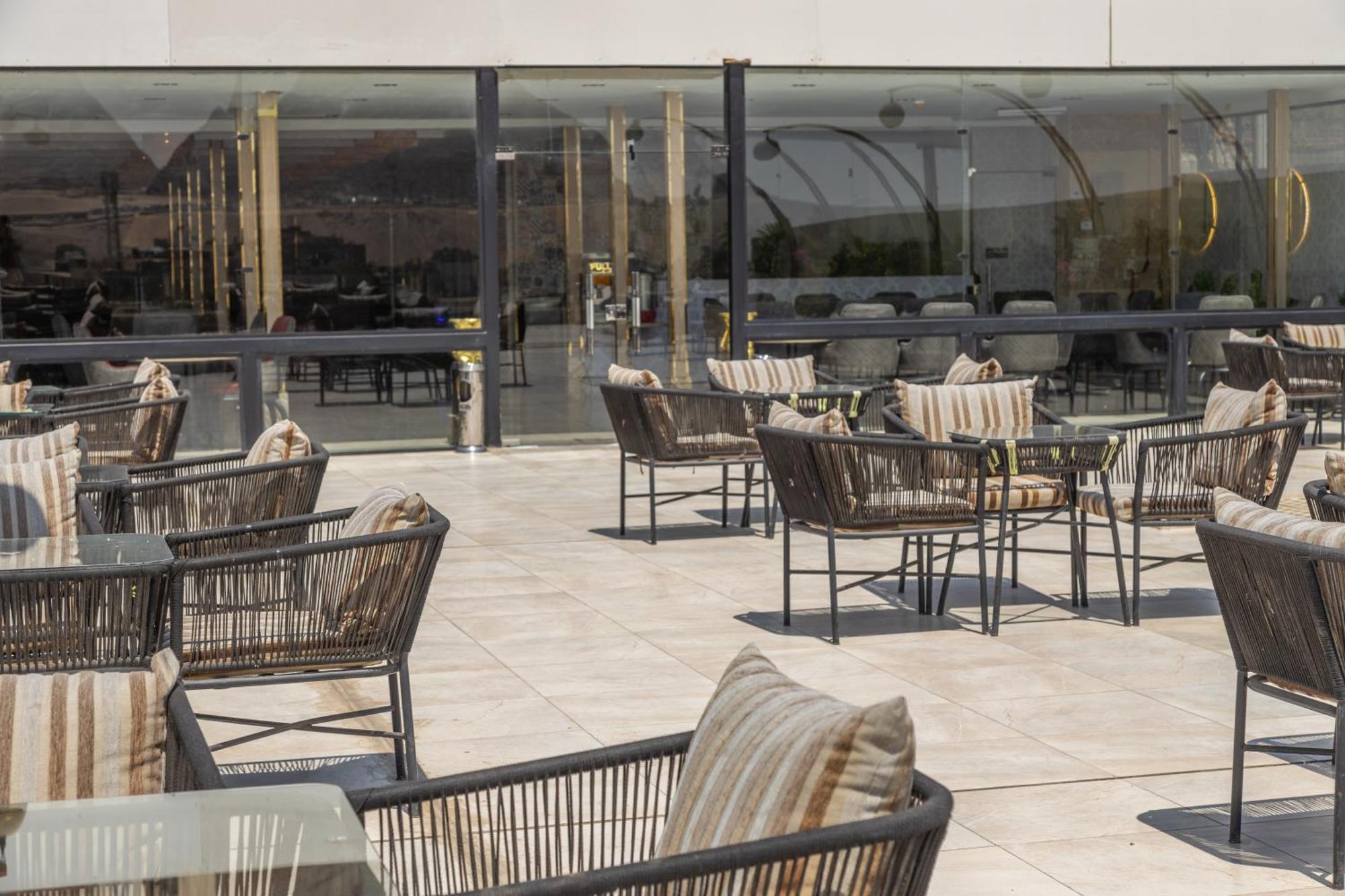Comfort Giza Top Hotel Cairo Exterior photo